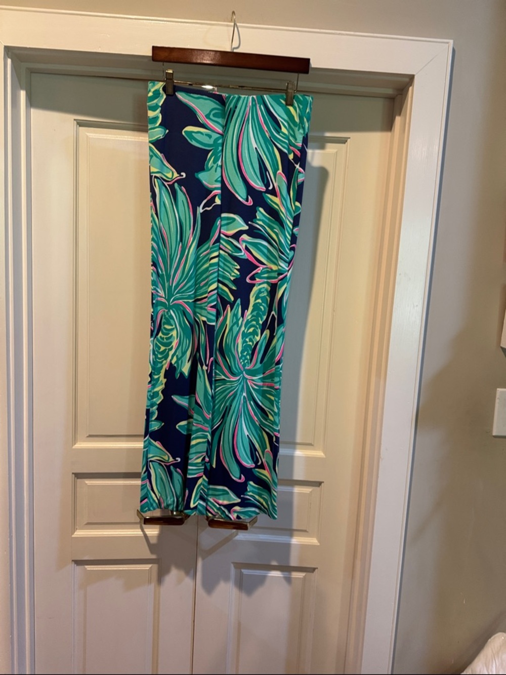 Lilly Pulitzer Navy Teal Pink Tropical Sarong Pants - Picture 3 of 3